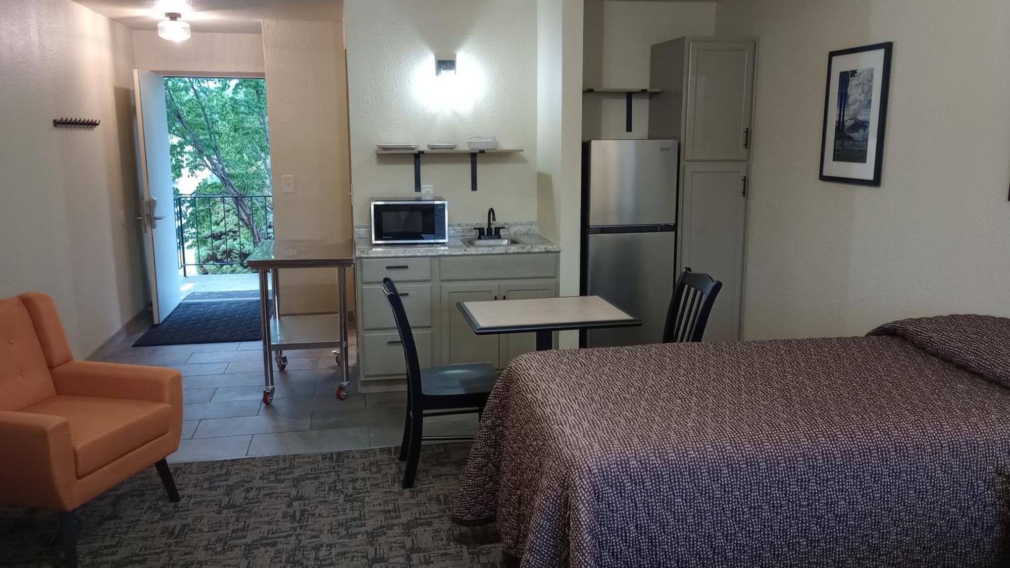 ברלינגטון Cocusa Motel מראה חיצוני תמונה
